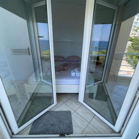 Appartement Santa Sarande Bagian luar foto