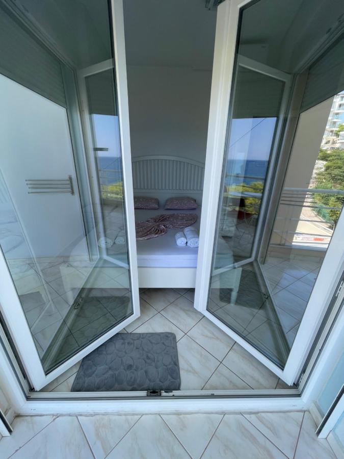 Appartement Santa Sarande Bagian luar foto