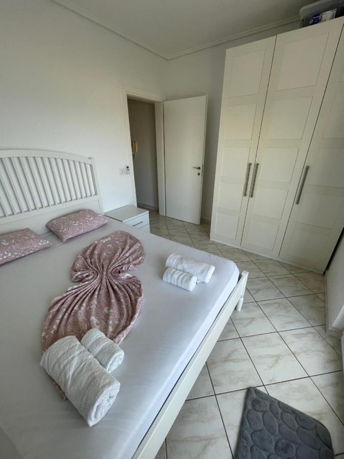 Appartement Santa Sarande Bagian luar foto