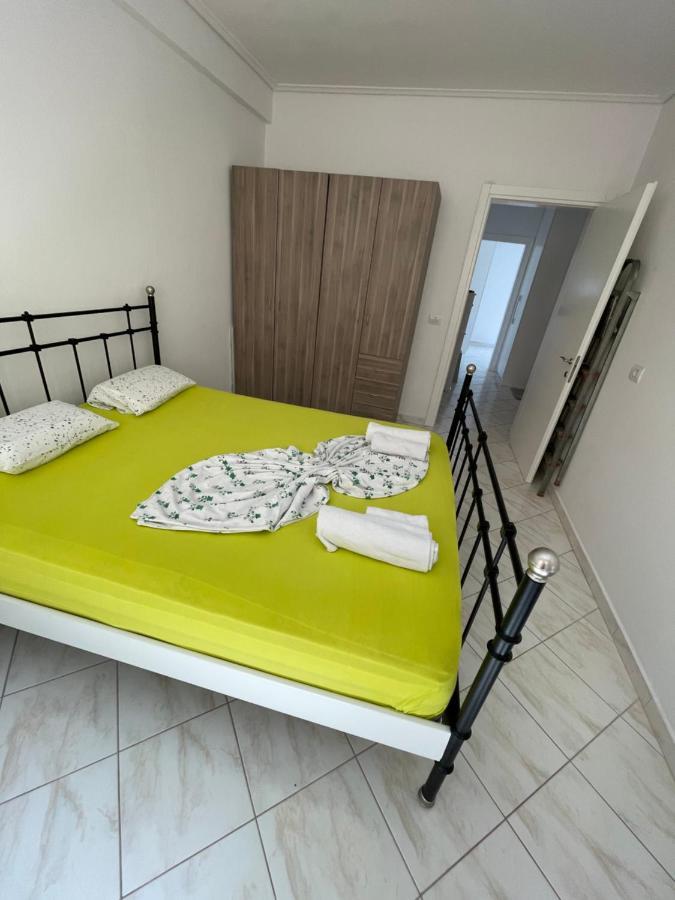 Appartement Santa Sarande Bagian luar foto