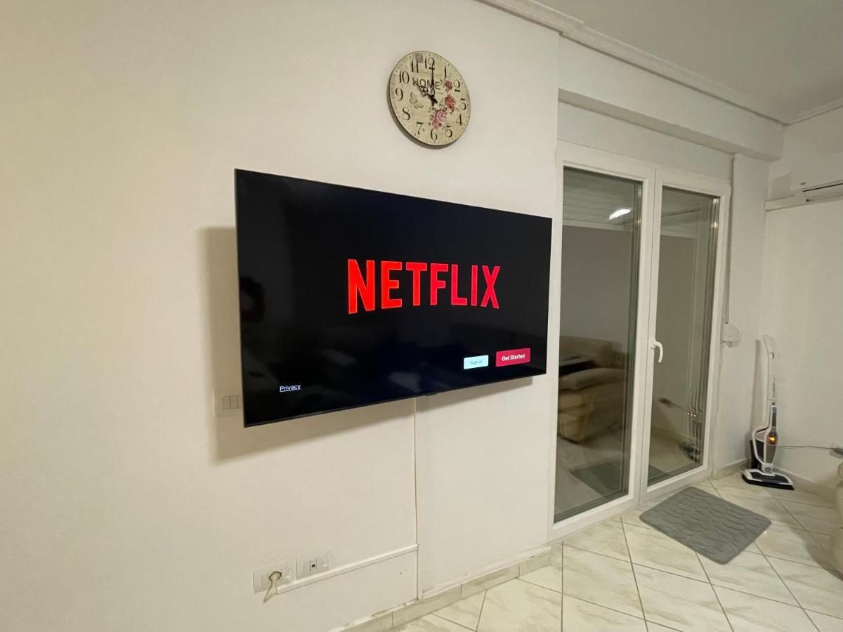Appartement Santa Sarande Bagian luar foto